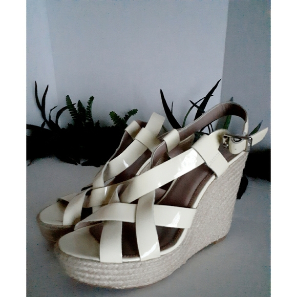 Vince Camuto Hattie Espradrille Wedge Slingback - Picture 2 of 16